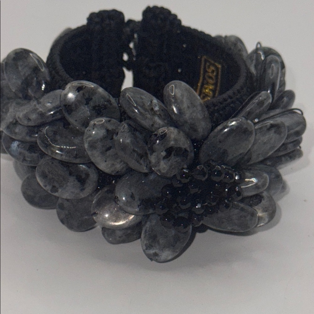 HANDCRAFTED SOMS. TH. WOVEN FABRIC SNOWFLAKE OBSIDIAN STONE FLORAL CUFF BRACELET